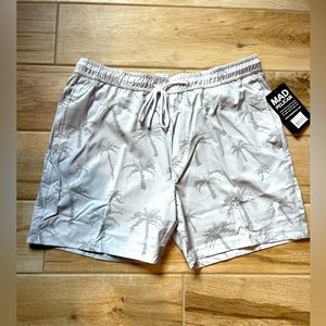 Men’s Large Swim Trunks NWT
